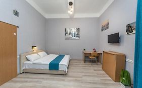 Art Apartment In Maidan